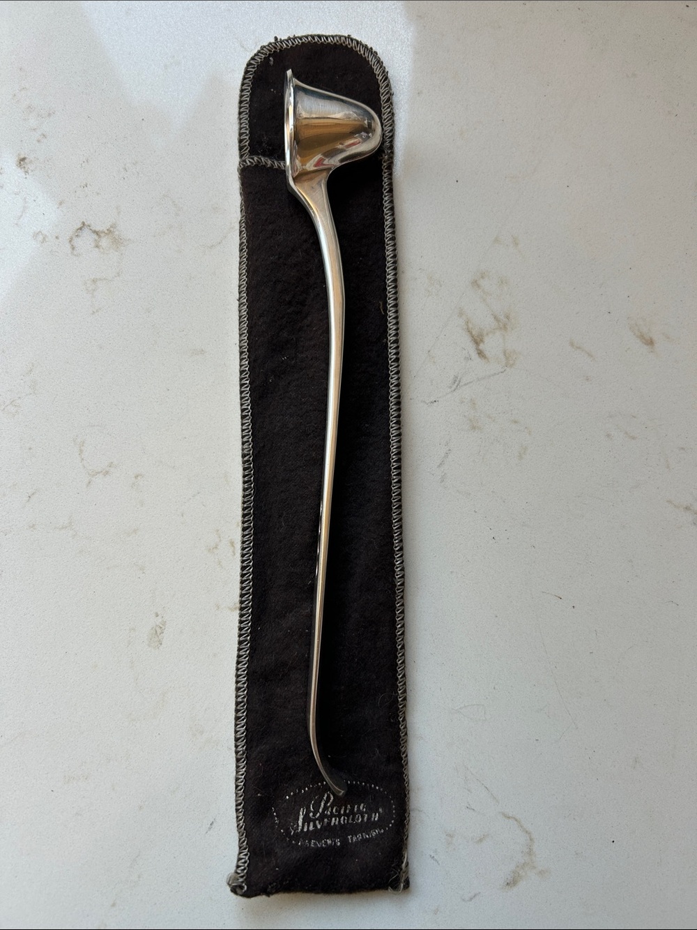 Candle snuffer